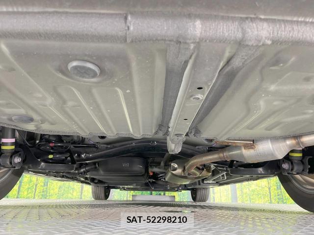 Toyota VOXY 2024-07 8220118-19