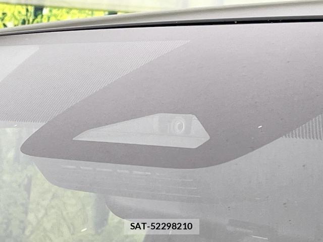 Toyota VOXY 2024-07 8220118-5