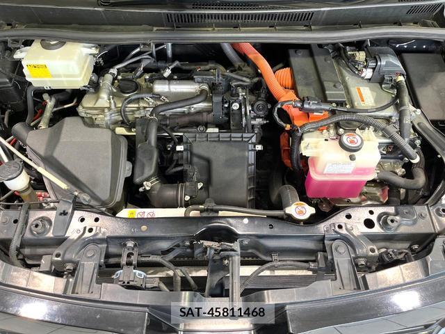 Toyota VOXY 2017-11 8220172-17