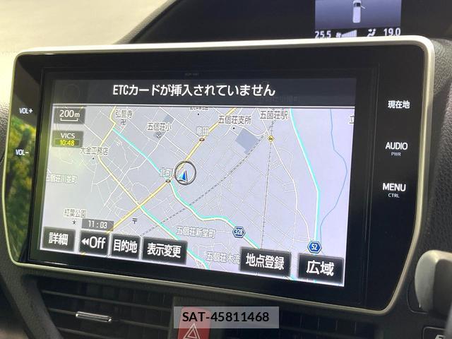 Toyota VOXY 2017-11 8220172-2