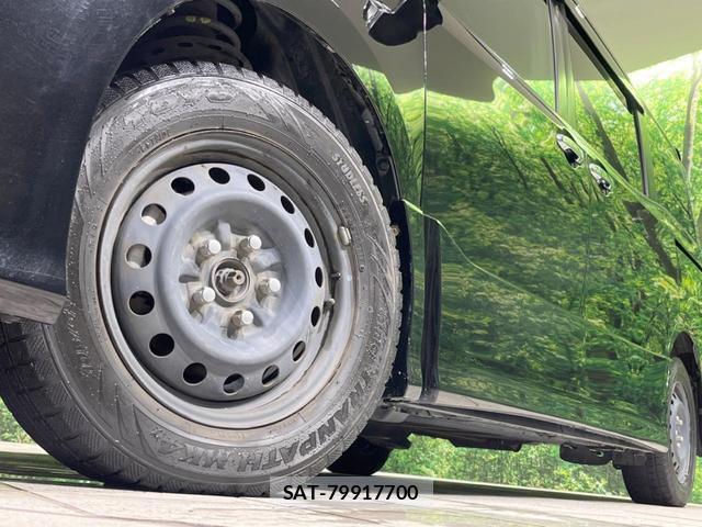 Toyota VOXY 2020-03 8220333-13