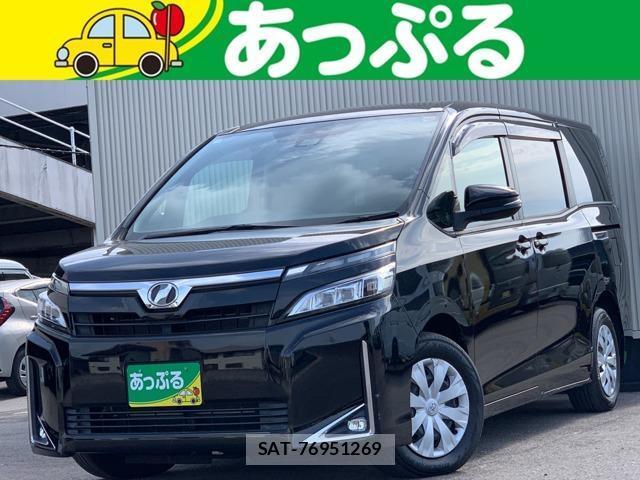 Toyota VOXY 2018-07 8220337-0