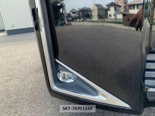 Toyota VOXY 2018-07 8220337-13