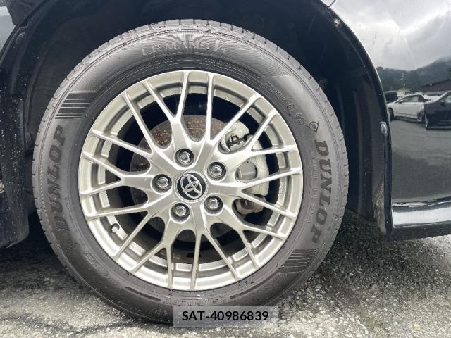 Toyota VOXY 2021-02 8220457-18
