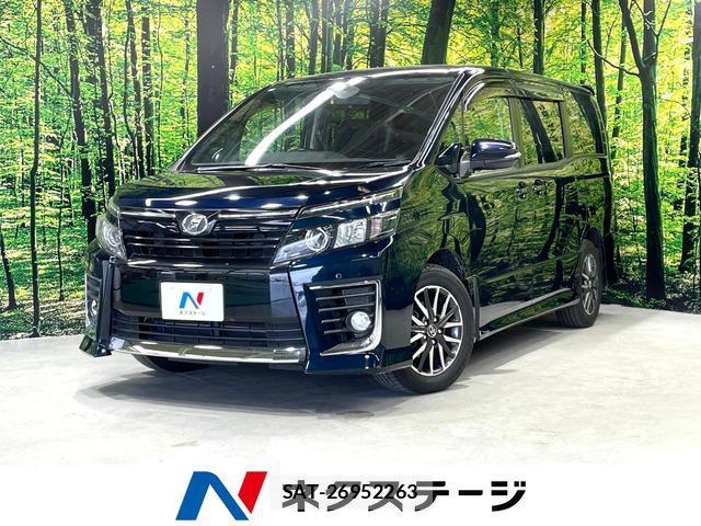 Toyota VOXY 2015-03 8220534-0