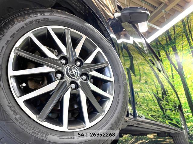 Toyota VOXY 2015-03 8220534-13