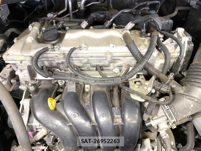 Toyota VOXY 2015-03 8220534-18