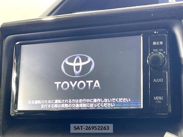 Toyota VOXY 2015-03 8220534-2