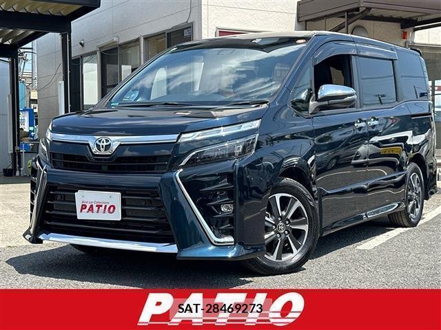 Toyota VOXY 2020-10 8220708-0