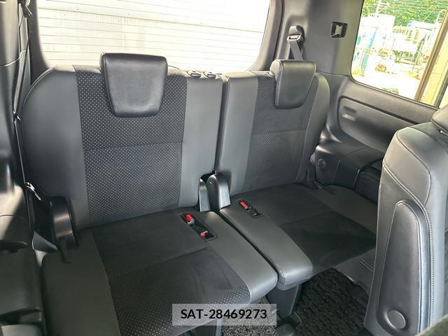 Toyota VOXY 2020-10 8220708-14