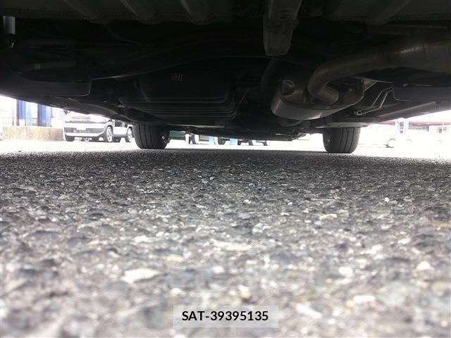 Toyota VOXY 2022-03 8220711-10