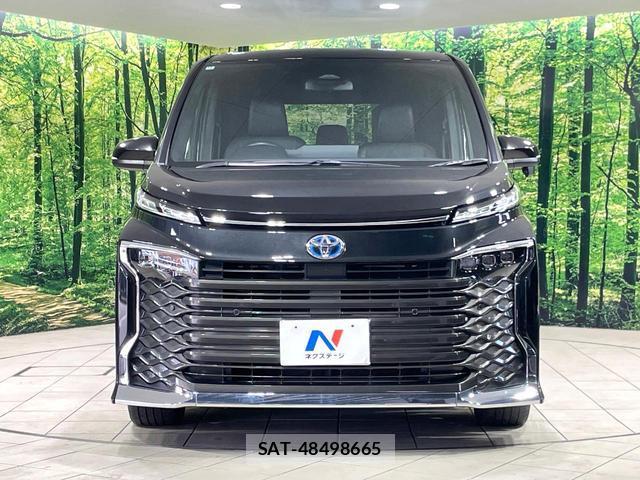 Toyota VOXY 2022-12 8220756-14