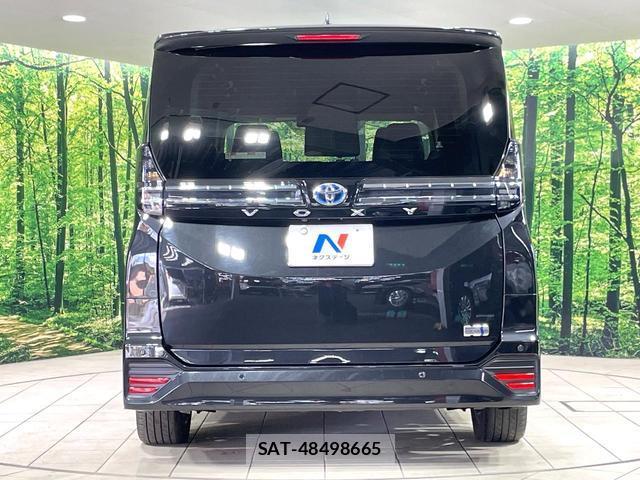 Toyota VOXY 2022-12 8220756-15
