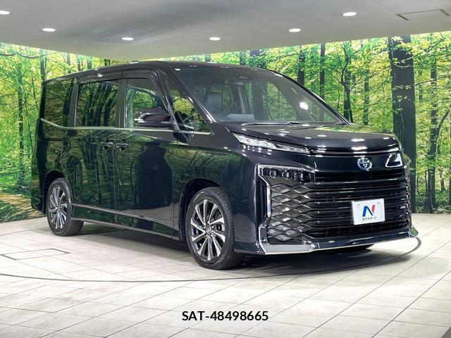 Toyota VOXY 2022-12 8220756-16