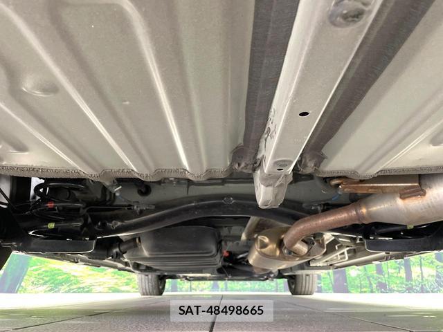 Toyota VOXY 2022-12 8220756-19