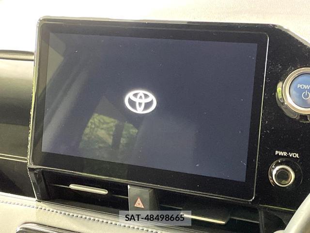Toyota VOXY 2022-12 8220756-2