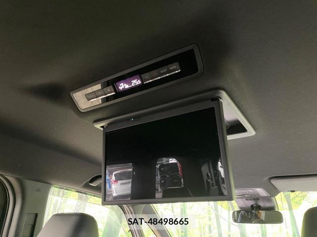 Toyota VOXY 2022-12 8220756-3