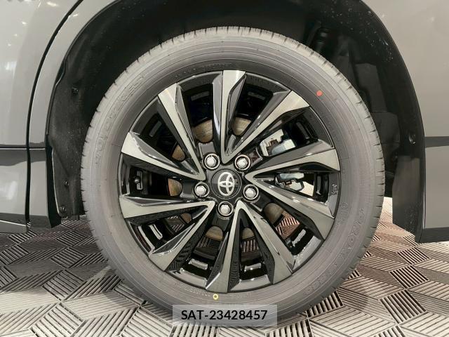 Toyota VOXY 2026-07 8221073-19