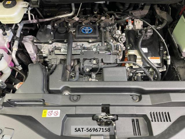 Toyota VOXY 2024-07 8221138-17