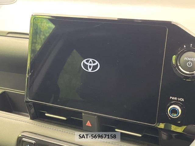 Toyota VOXY 2024-07 8221138-3