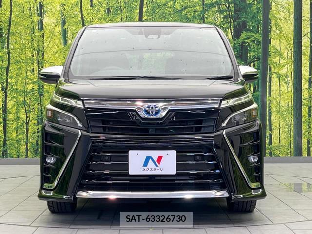 Toyota VOXY 2019-07 8221150-14