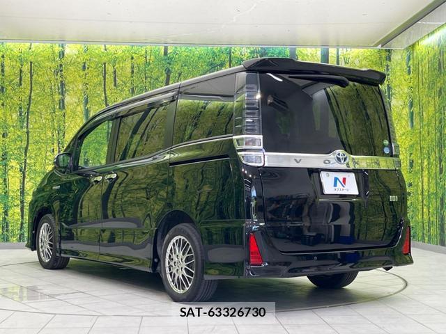 Toyota VOXY 2019-07 8221150-17