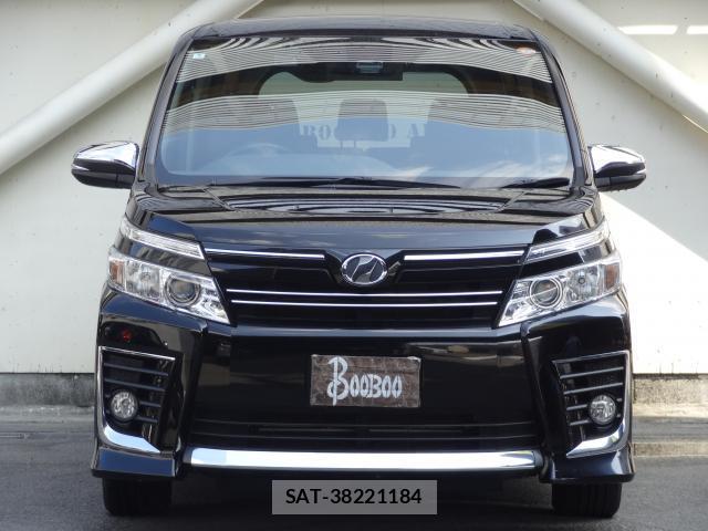 Toyota VOXY 2016-03 8221266-13