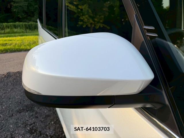 Toyota VOXY 2025-09 8221473-10