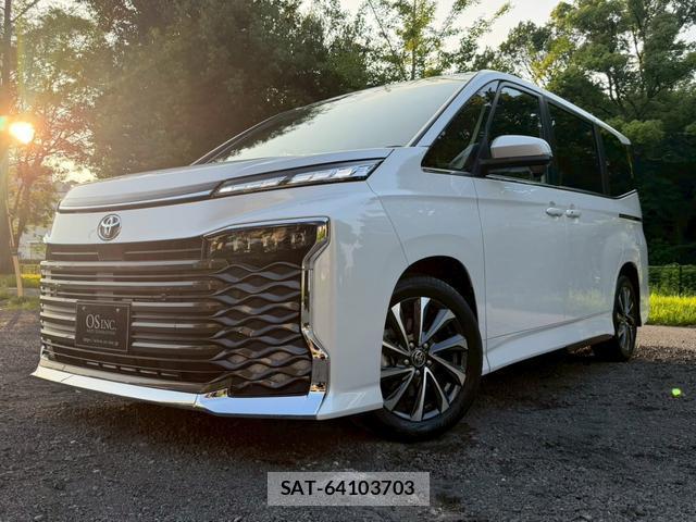 Toyota VOXY 2025-09 8221473-6