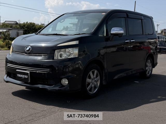 Toyota VOXY 2010-03 8221498-1