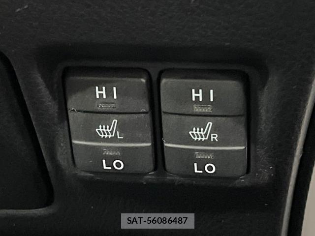 Toyota VOXY 2020-12 8221612-6