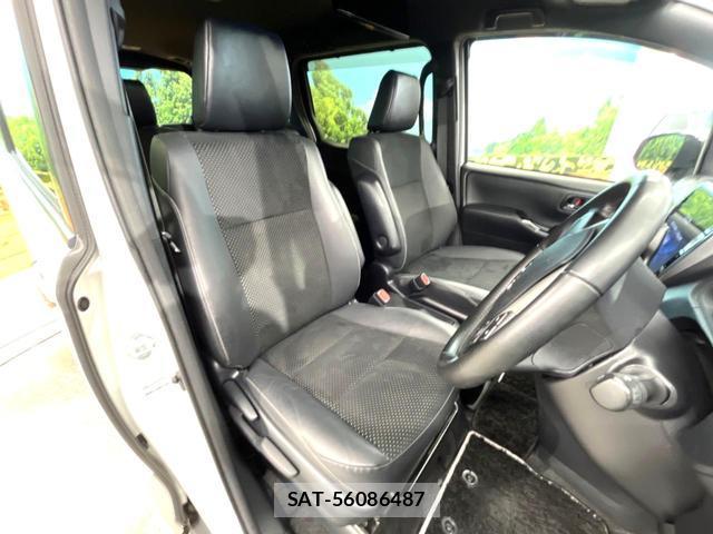 Toyota VOXY 2020-12 8221612-7