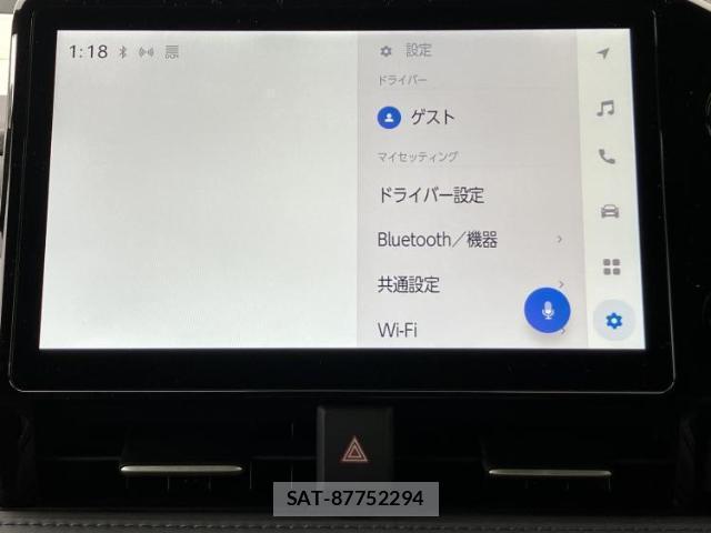 Toyota VOXY 2025-01 8221797-8