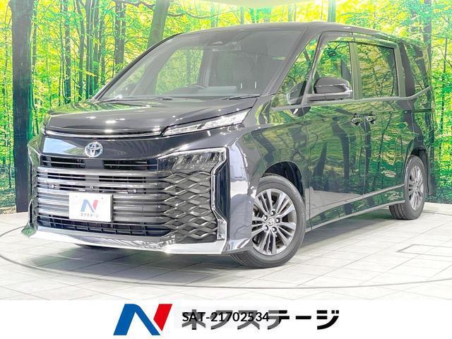 Toyota VOXY 2022-02 8221840-0