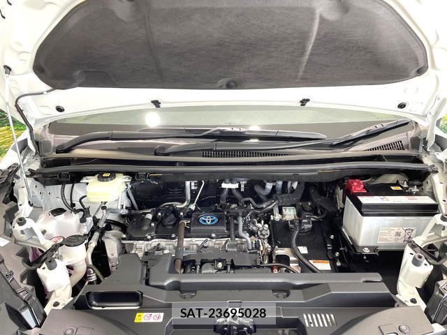 Toyota VOXY 2025-07 8221976-17