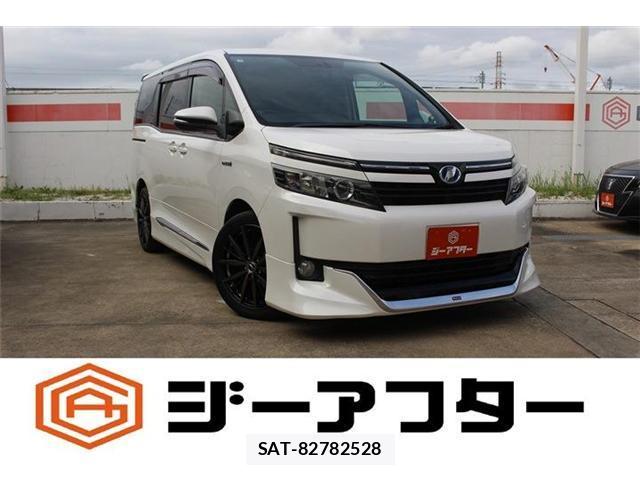Toyota VOXY 2015-02 8222009-0