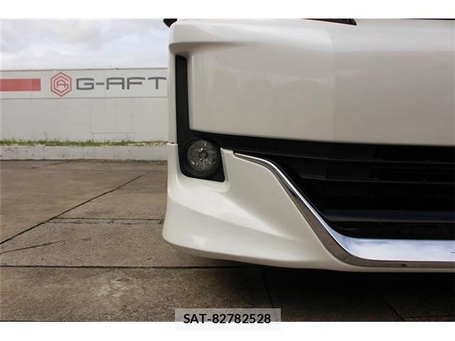 Toyota VOXY 2015-02 8222009-17