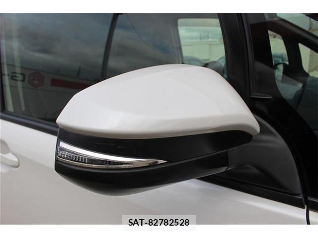 Toyota VOXY 2015-02 8222009-19