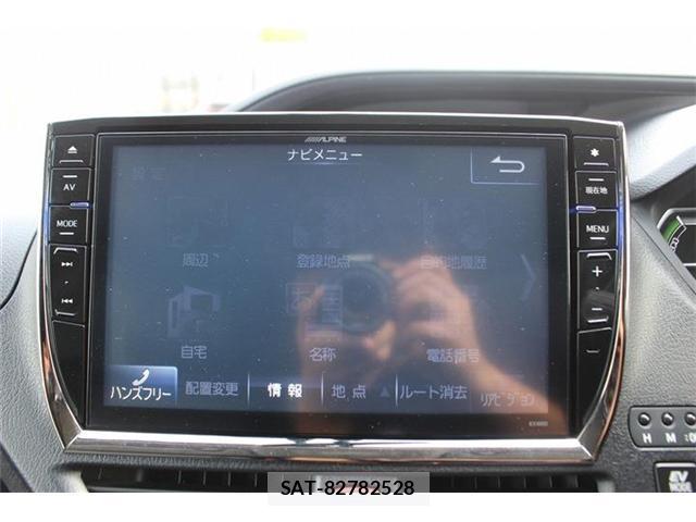 Toyota VOXY 2015-02 8222009-3
