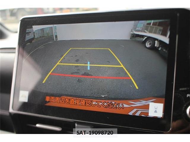 Toyota VOXY 2023-07 8222088-2