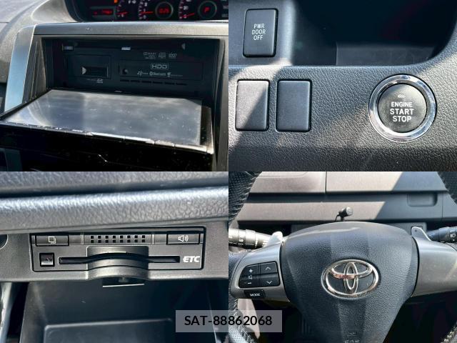 Toyota VOXY 2011-11 8222155-19
