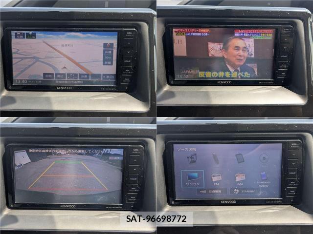 Toyota VOXY 2015-12 8222207-13
