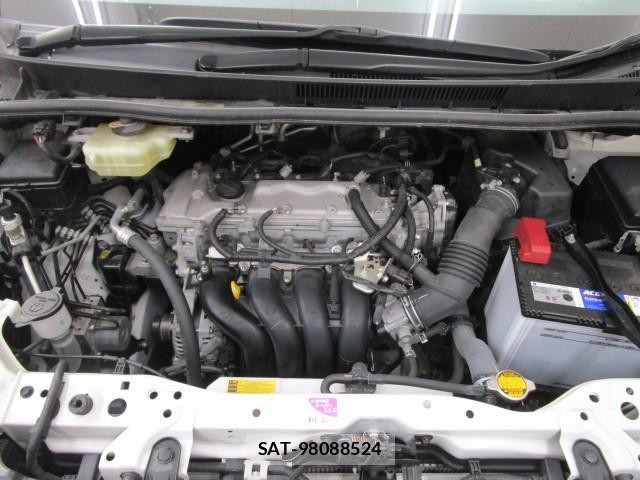 Toyota VOXY 2014-02 8222372-7