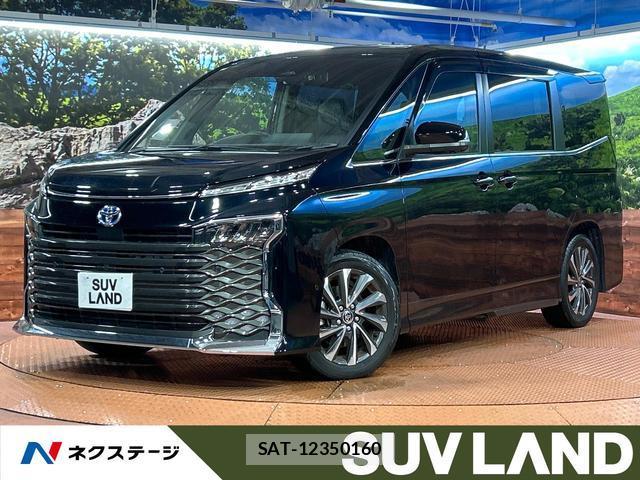 Toyota VOXY 2025-06 8222404-0