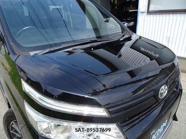 Toyota VOXY 2015-12 8222510-15
