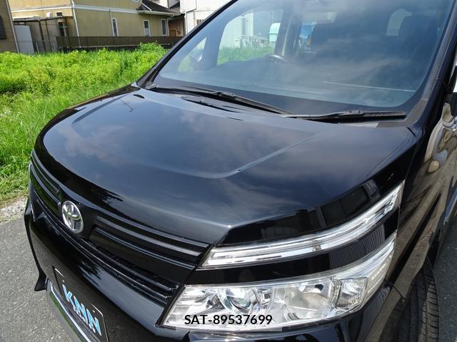 Toyota VOXY 2015-12 8222510-3
