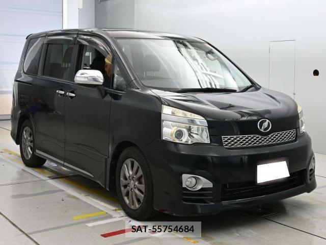 Toyota VOXY 2013-09 8222551-0