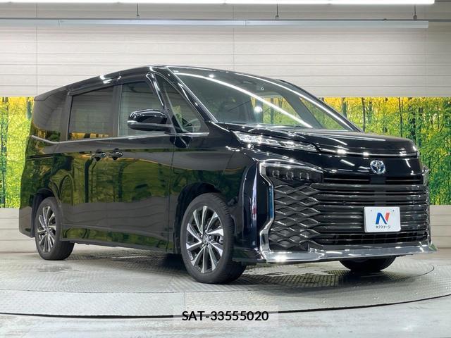 Toyota VOXY 2023-05 8222631-15