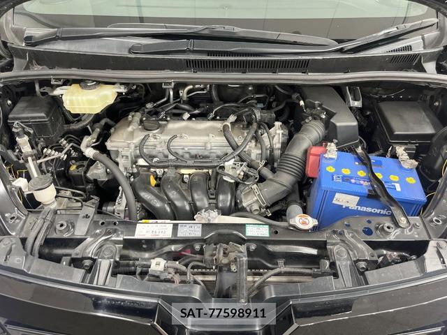 Toyota VOXY 2021-01 8222638-17