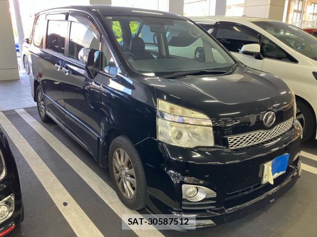 Toyota VOXY 2013-01 8222707-0